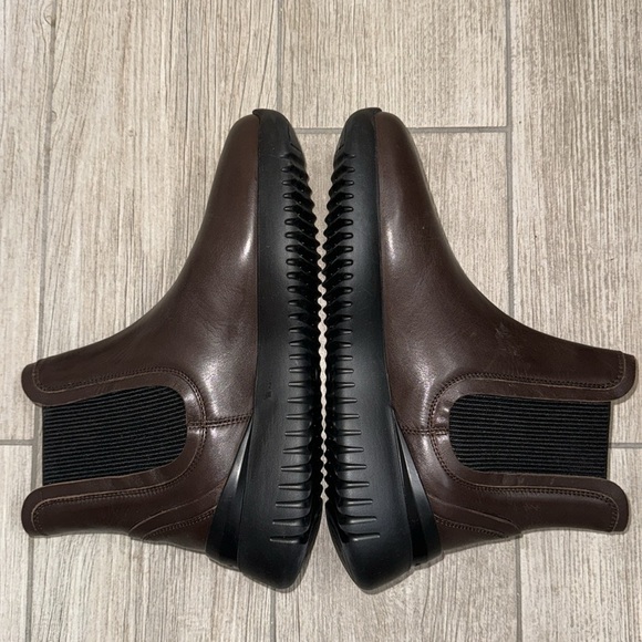 New Aquatalia Christiana Leather Chelsea Boot Extra Light Size 7.5 NEW - Picture 9 of 16